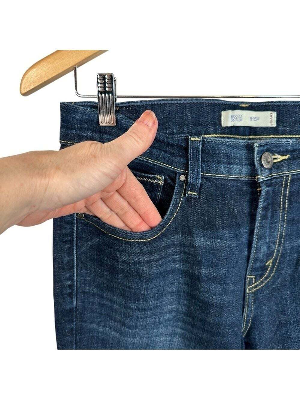 Levis 515 Bootcut Jeans Womens Size 8 Pockets Mid Rise Neutral Casual Core Basic - Picture 4 of 11